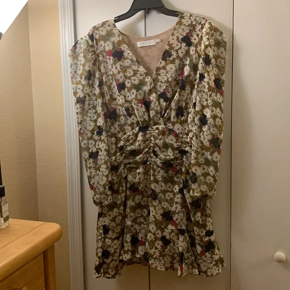 ASTR the Label NWOT Beautiful Floral Mini Dress XL - Picture 2 of 12